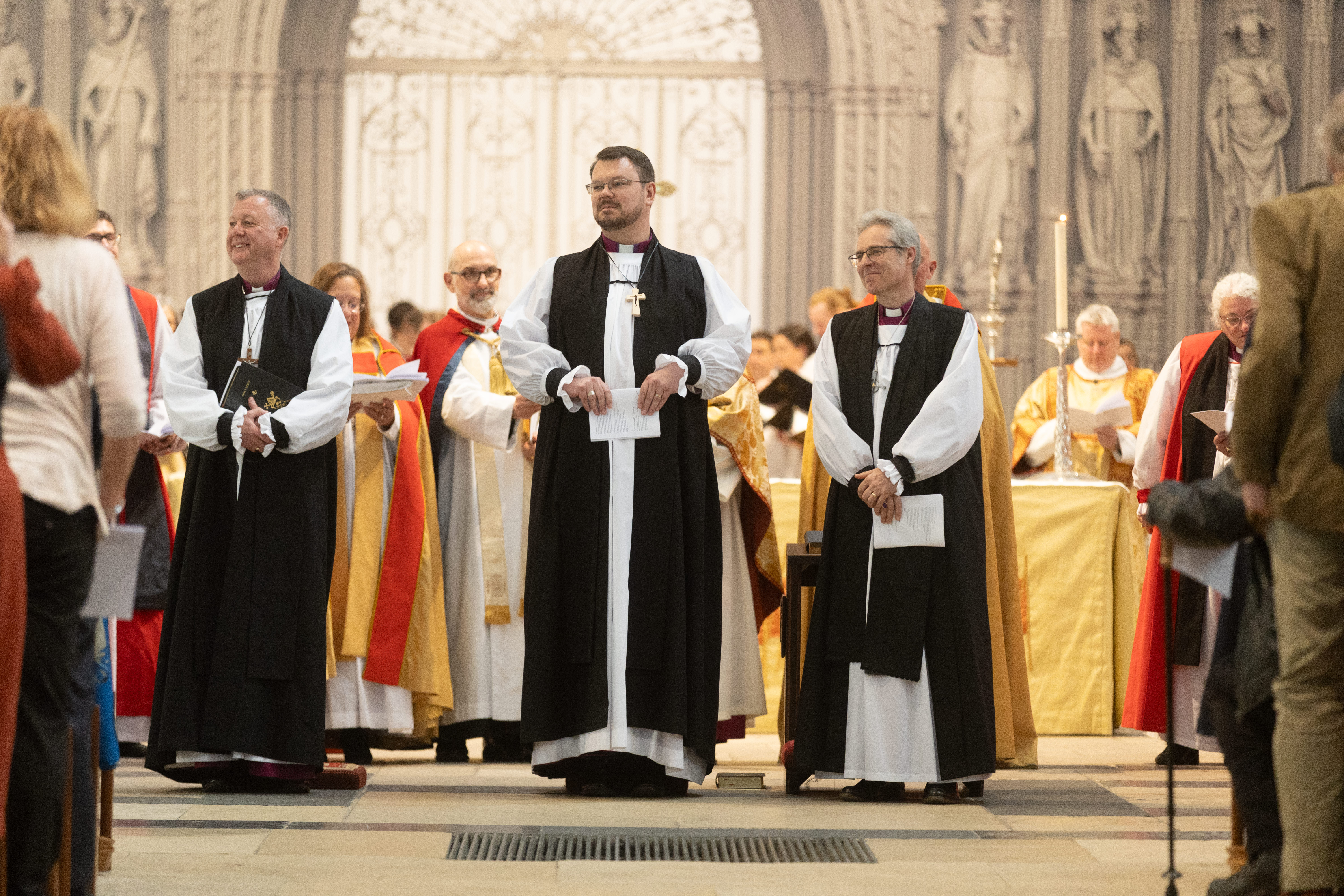 BIshop Michael is welcomed by the congregation